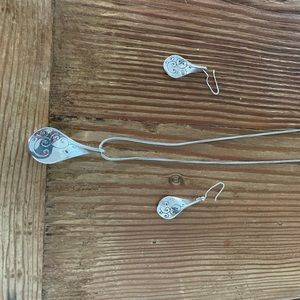 Matching teardrop necklace and earrings